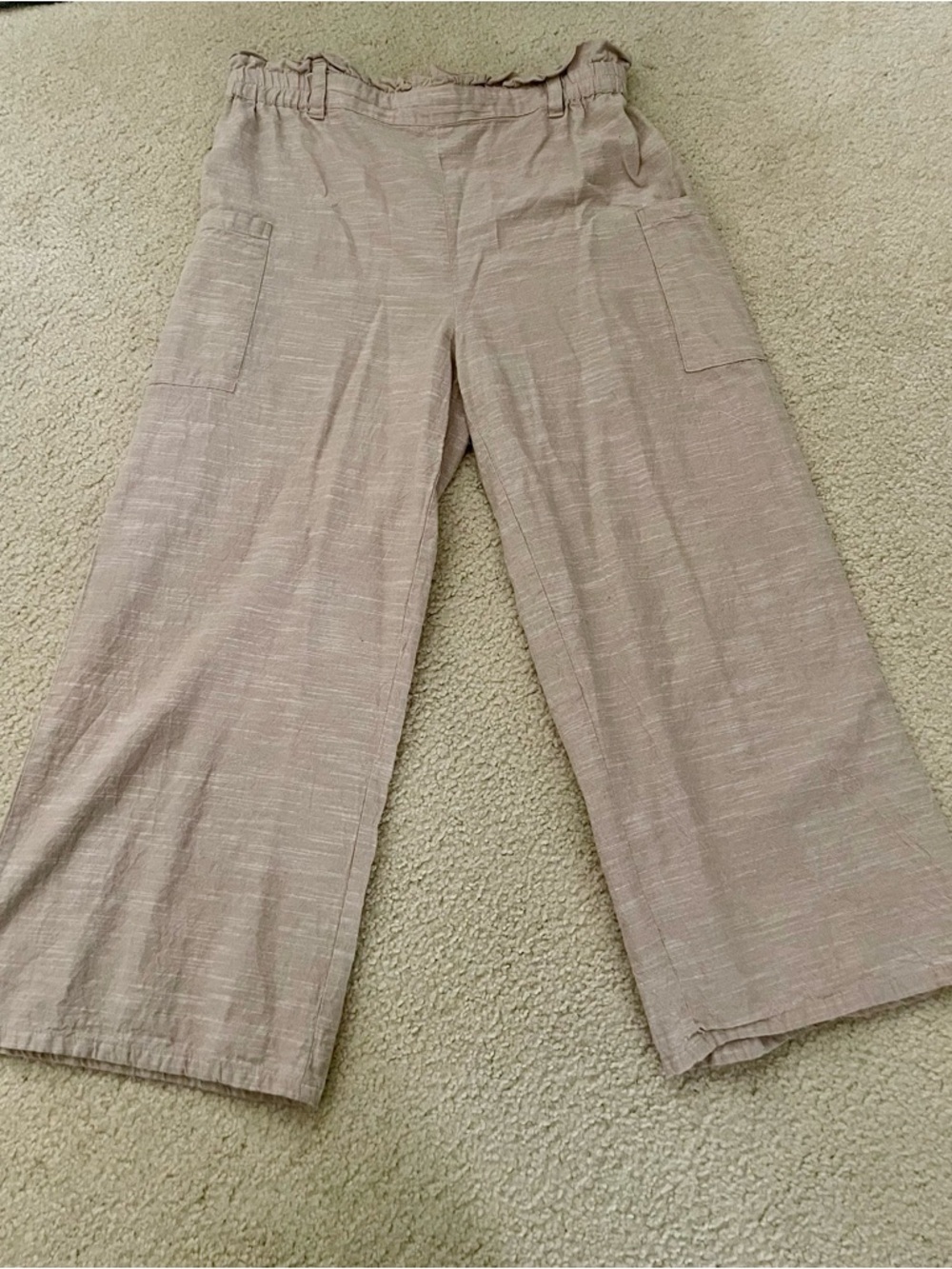 Derek Heart Beige Wide-Leg Crop Pants